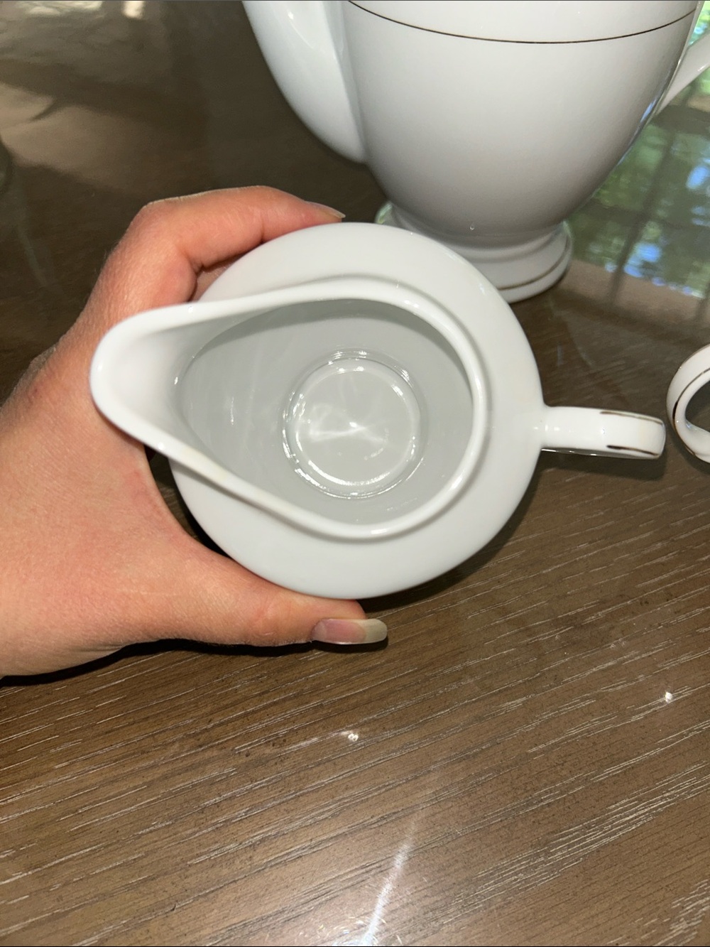 White Porcelain Tea Set with Gold Trim - Teapot, Sugar Bowl & Creamer - Picture 4 of 9